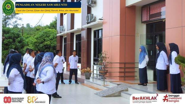 Pengadilan Negeri Sawahlunto Laksanakan Kegiatan Rutin Apel Pagi Pada 06 Juli 2026